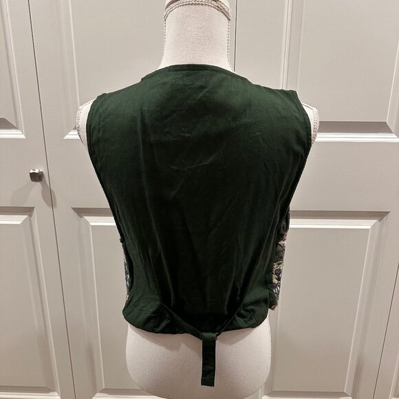 Vintage floral tapestry style embroidered vest size medium Highgate Ltd. - Picture 2 of 4